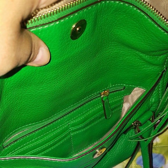 Michael Kors purse - Picture 2 of 5